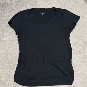 Isabel Maternity by Ingrid & Isabel Black V-Neck Short Sleeve Tee